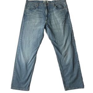 Wrangler Authentics Men’s 42x32 Jeans Blue Light Wash CasualUtilityWestern *flaw